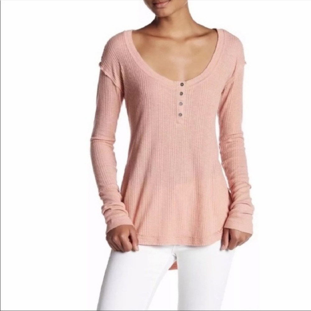 Melrose and Market  apricot Henley Size Small